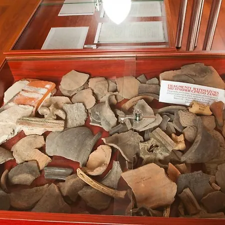 Ξενοδοχείο με διαμερίσματα Zamek 3*